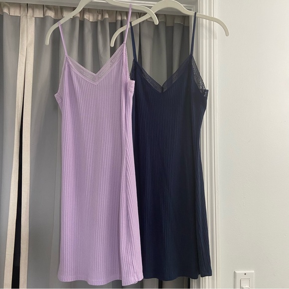 VICTORIA’S SECRETS Set of 2 Chemise Slips Small - Picture 2 of 8